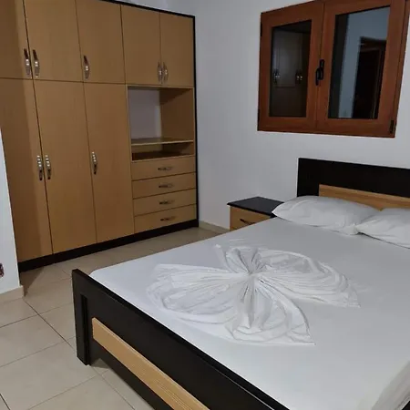 Kompleks Gjilani 3*