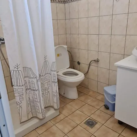 Kompleks Gjilani 3*
